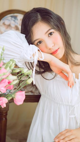 一晚上被C了N次！轻点漫画究竟藏着啥秘密？